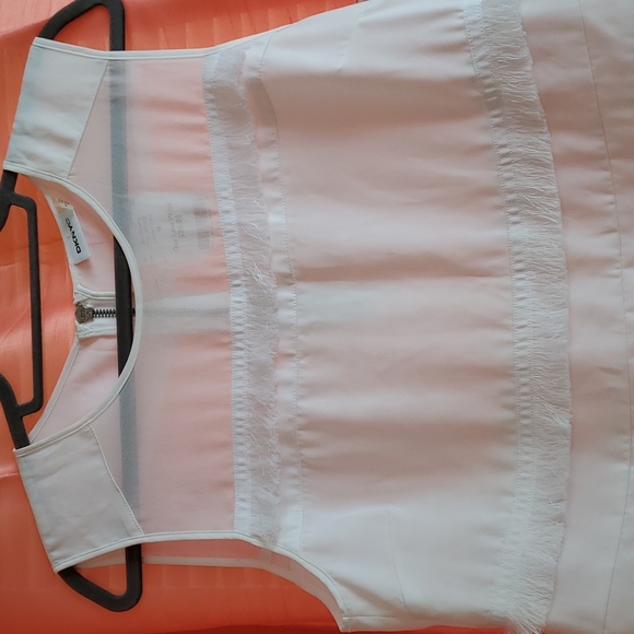 DKNYC white crop top - Picture 4 of 5